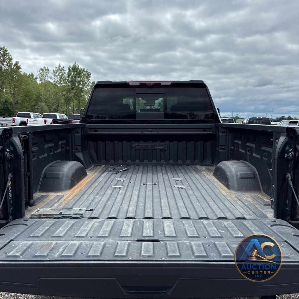 2024 GMC Sierra 3500 AT4