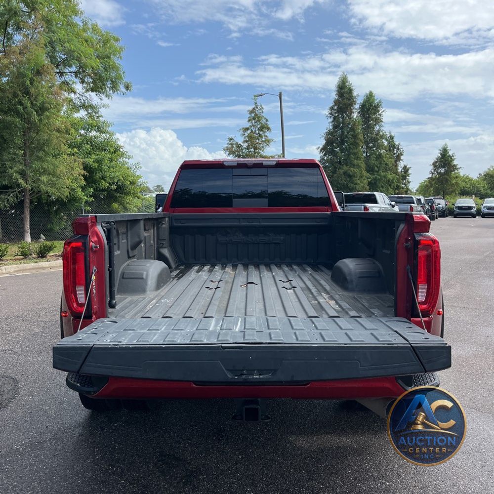 2022 GMC Sierra 3500HD Denali