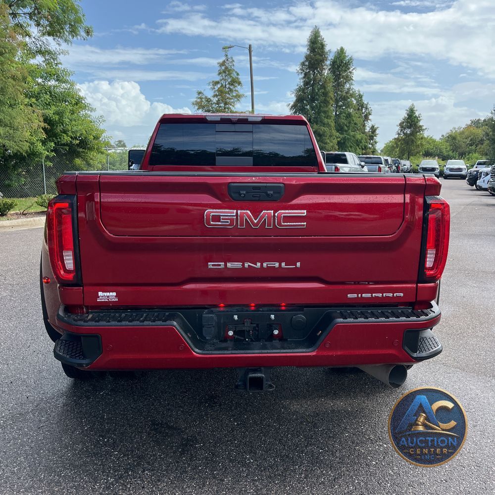 2022 GMC Sierra 3500HD Denali