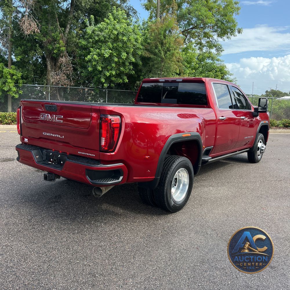 2022 GMC Sierra 3500HD Denali