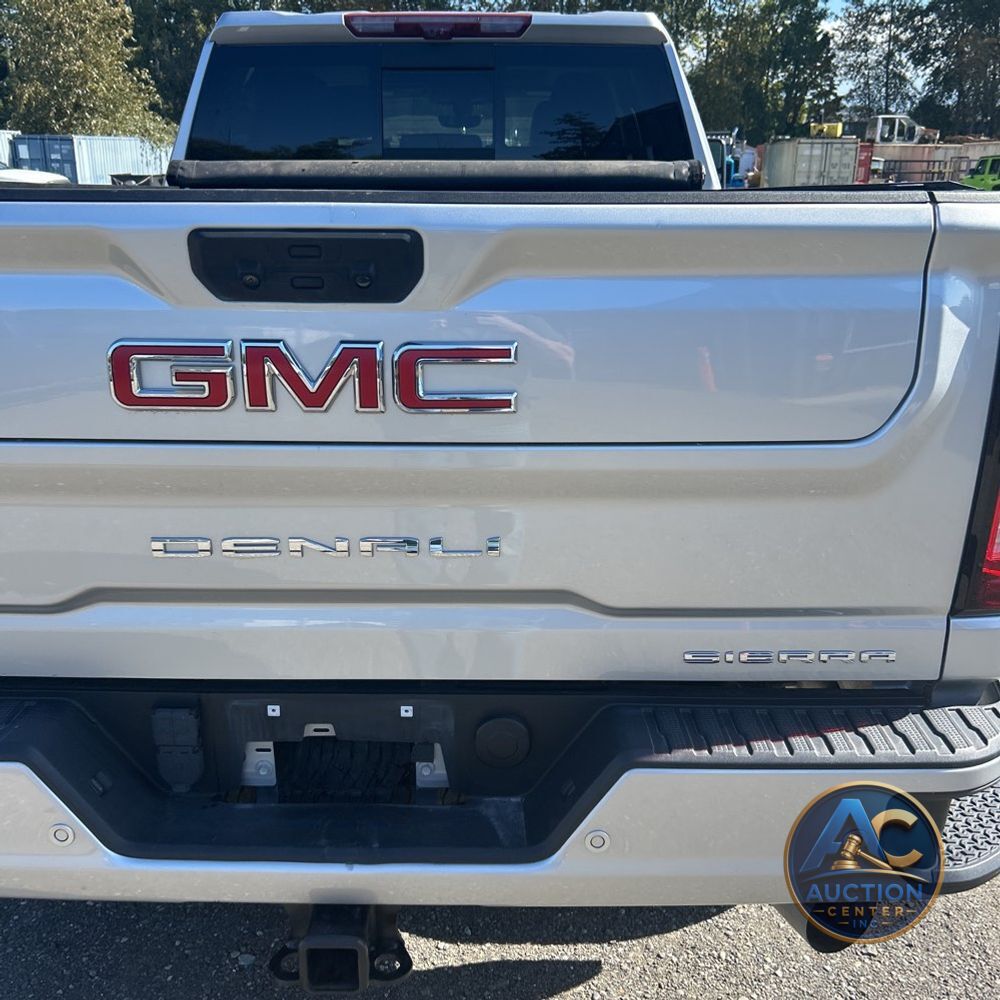 2022 GMC Sierra 3500 Denali