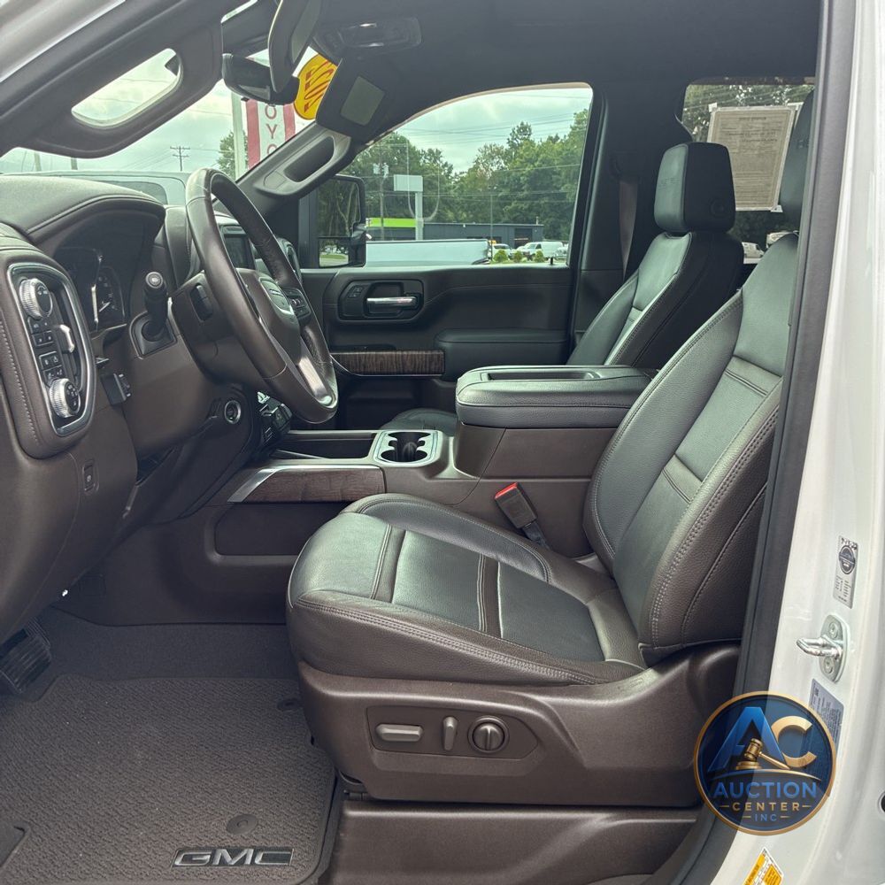 2022 GMC Sierra 3500HD Denali