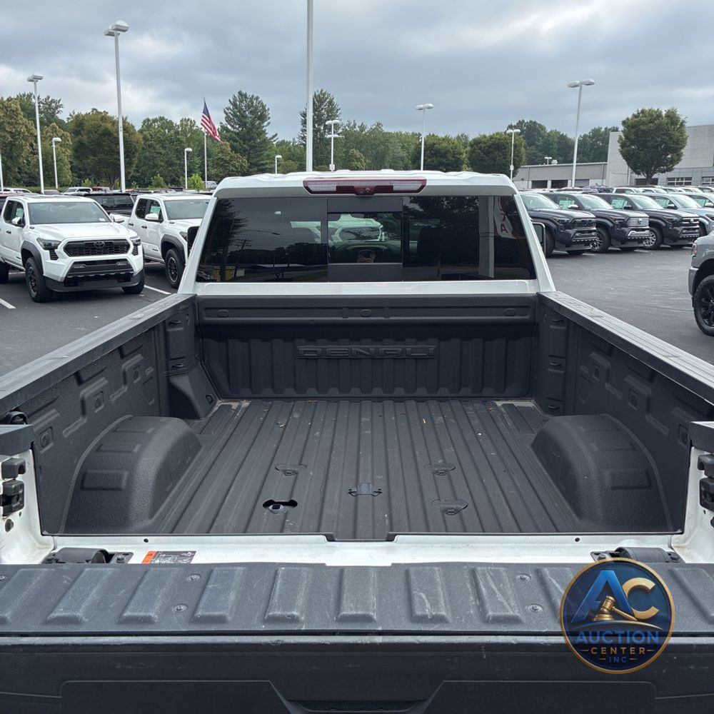 2022 GMC Sierra 3500HD Denali