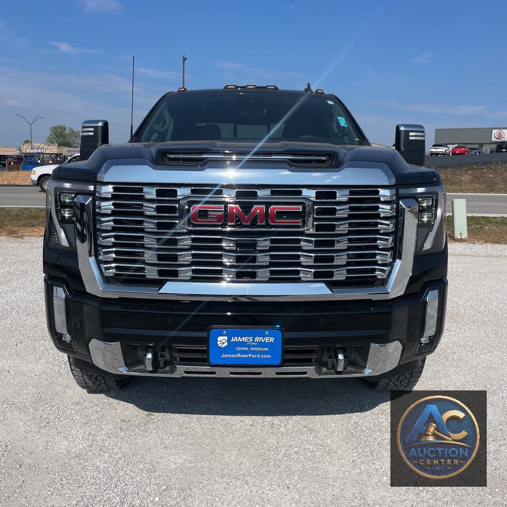 2024 GMC Sierra 3500HD Denali