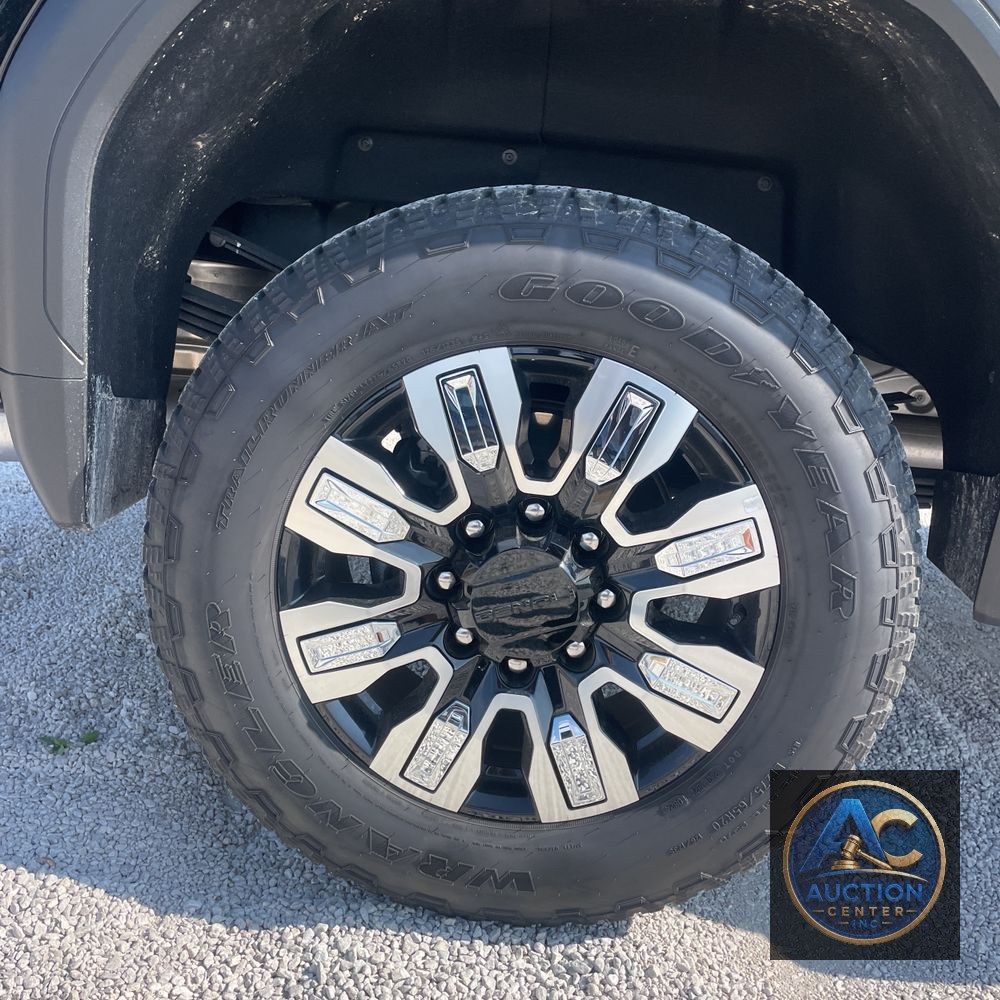 2024 GMC Sierra 3500HD Denali