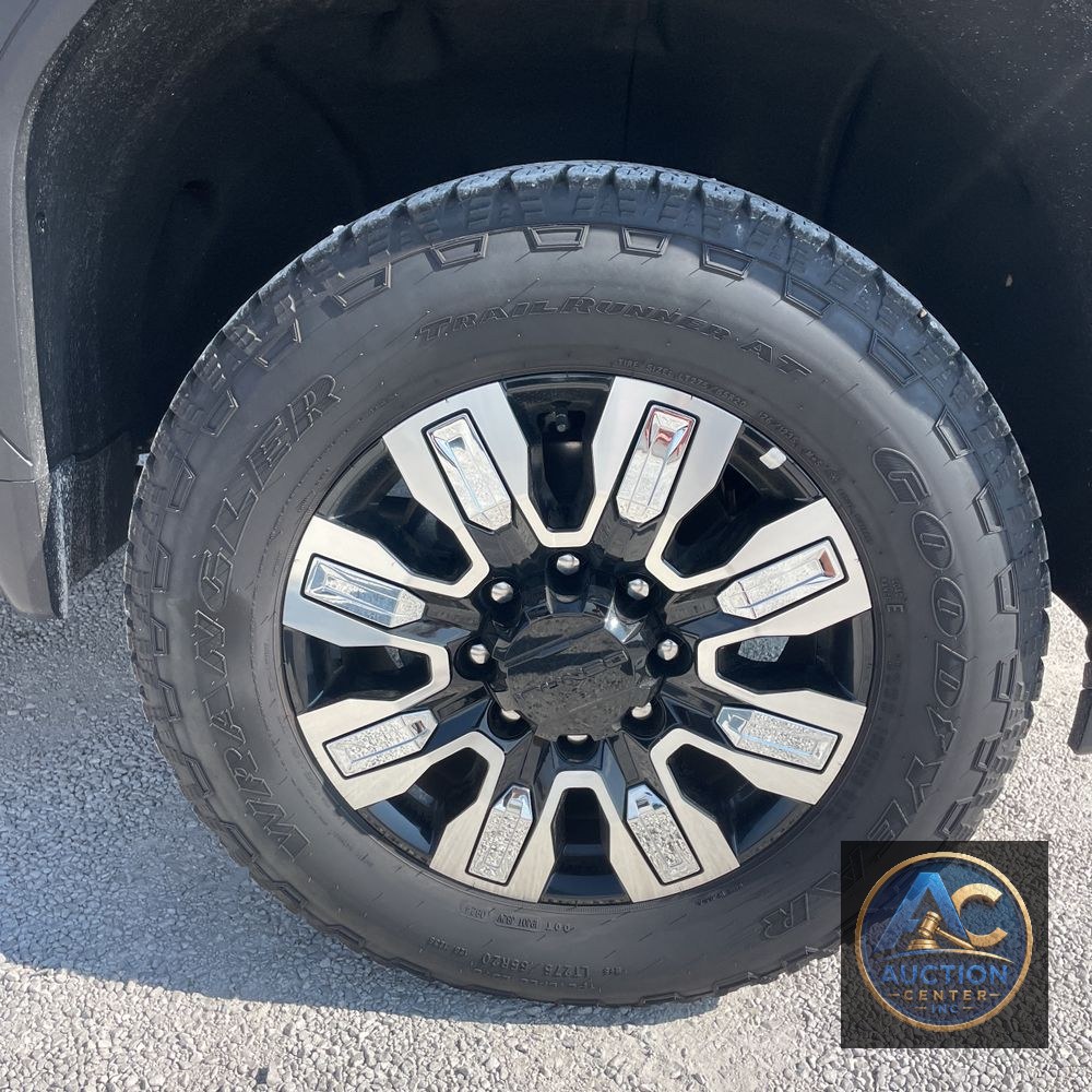2024 GMC Sierra 3500HD Denali
