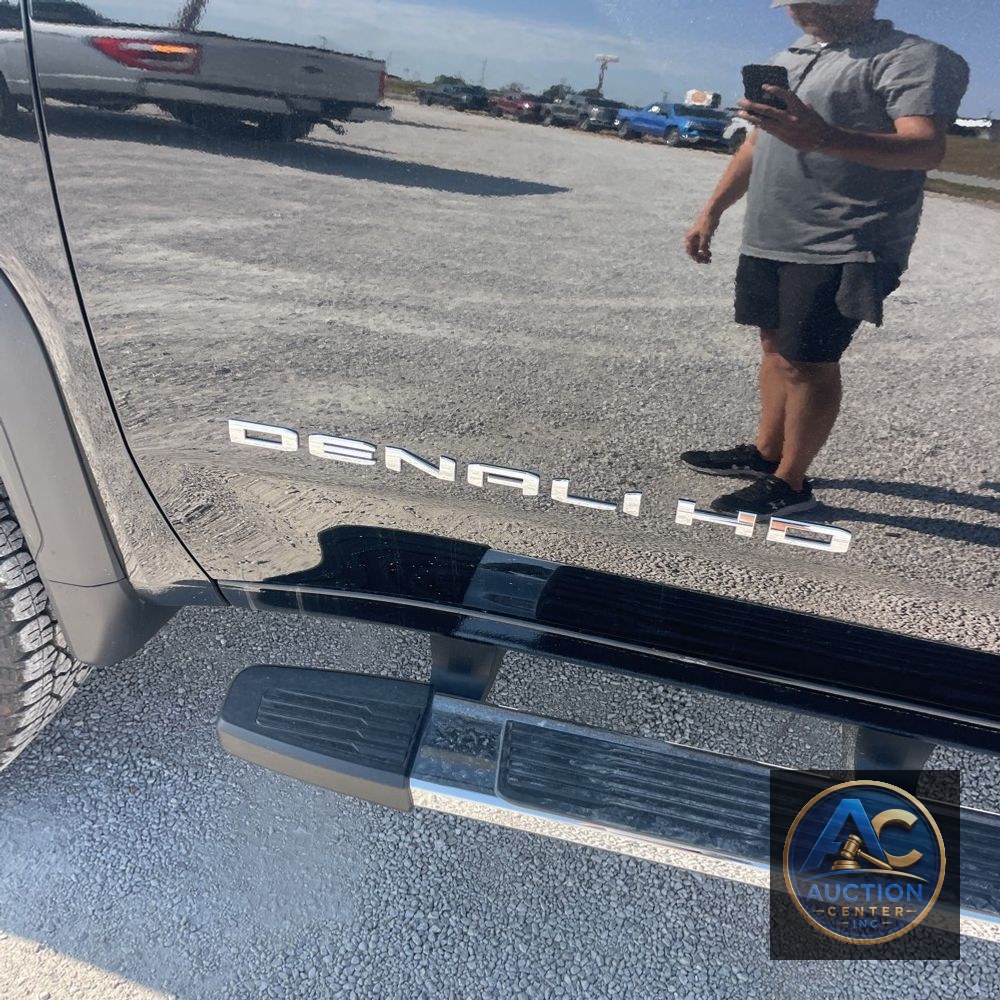 2024 GMC Sierra 3500HD Denali