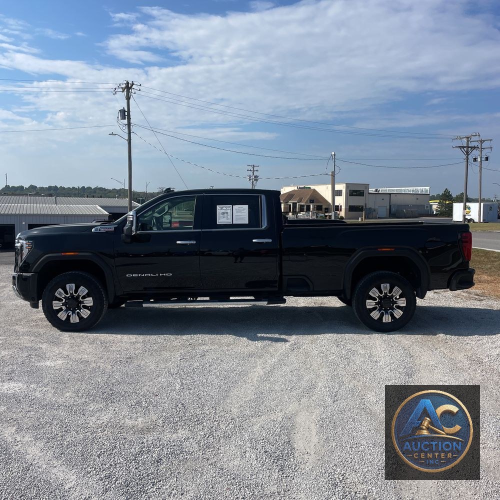 2024 GMC Sierra 3500HD Denali