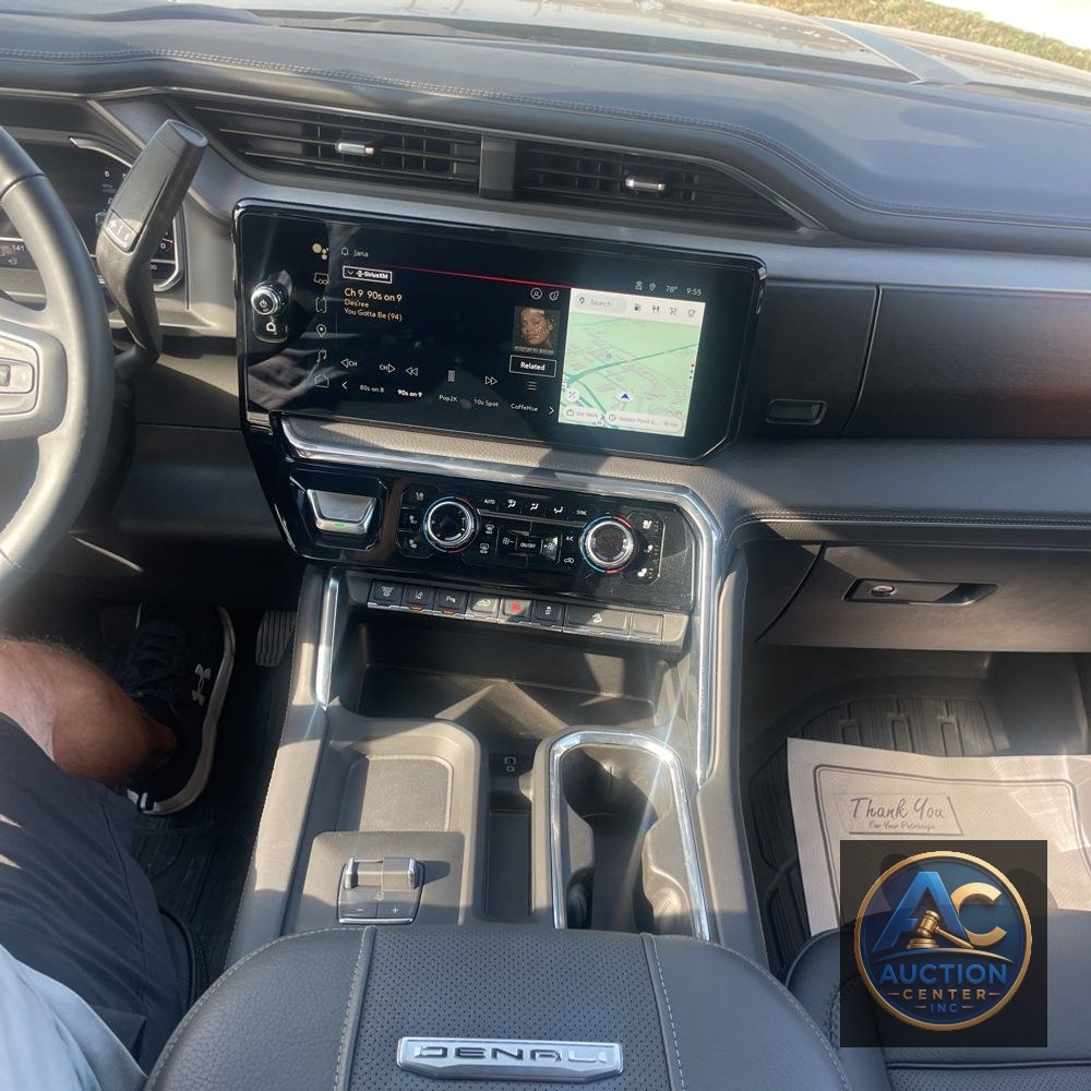 2024 GMC Sierra 3500HD Denali