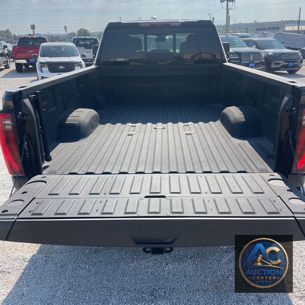 2024 GMC Sierra 3500HD Denali