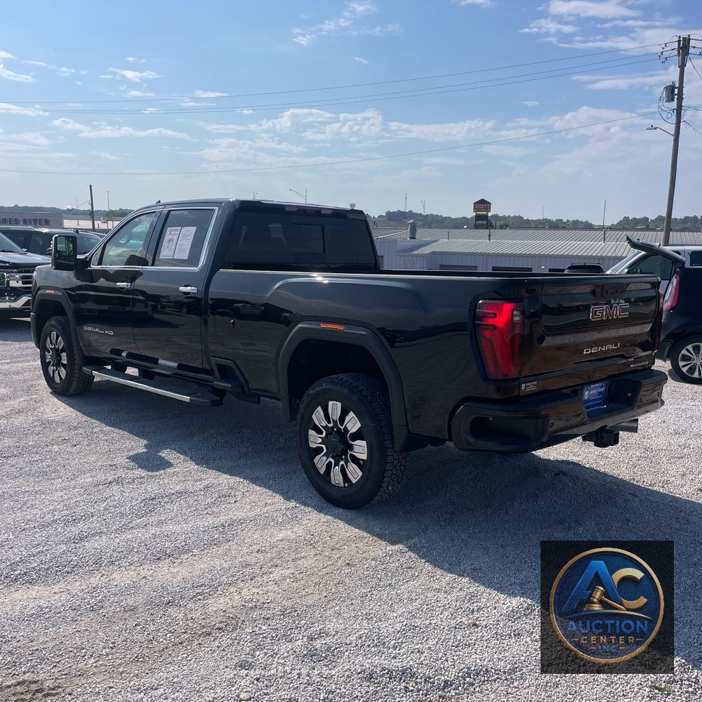 2024 GMC Sierra 3500HD Denali