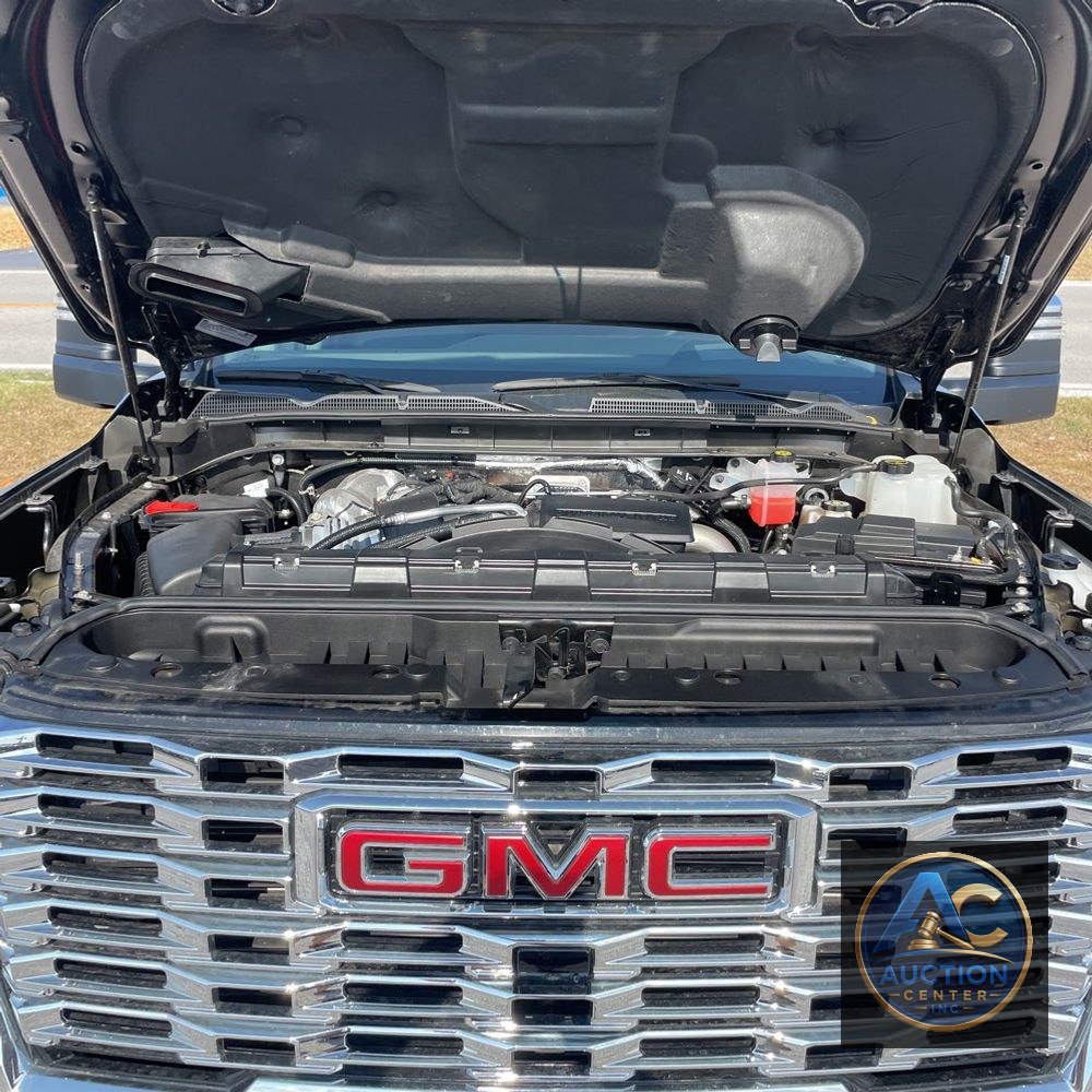 2024 GMC Sierra 3500HD Denali