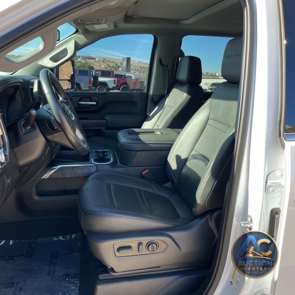 2022 GMC Sierra 3500HD Denali
