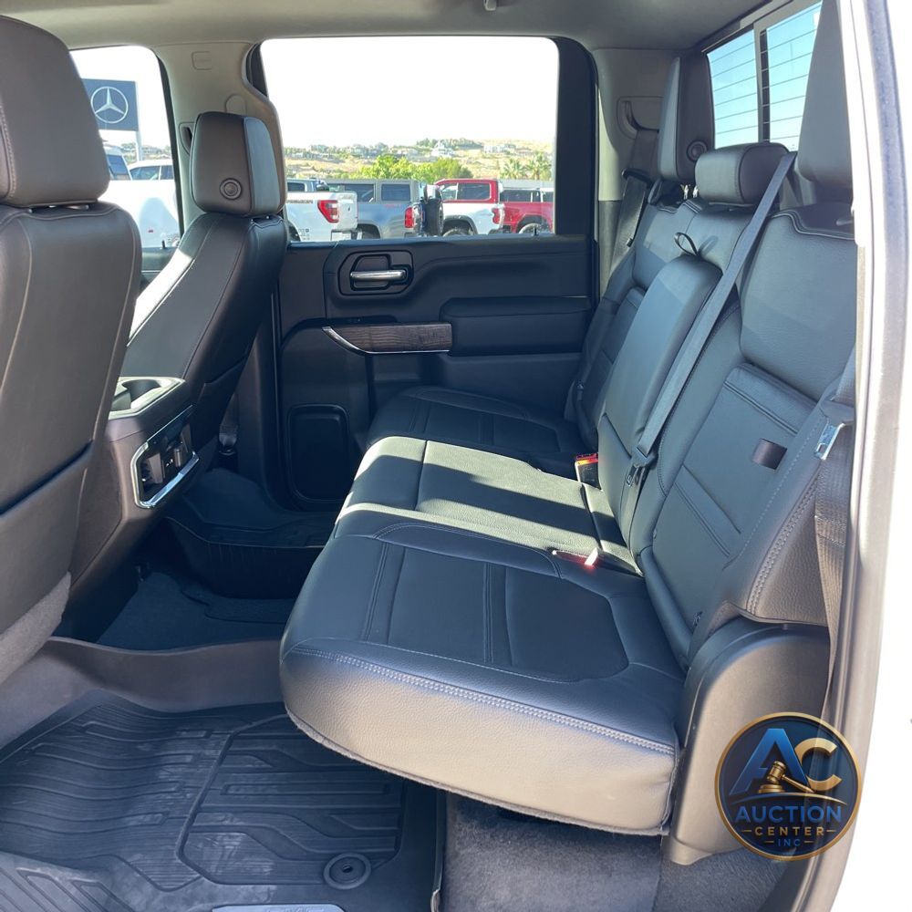 2022 GMC Sierra 3500HD Denali