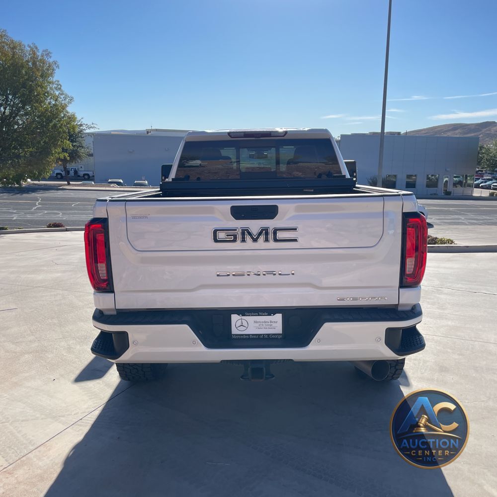 2022 GMC Sierra 3500HD Denali