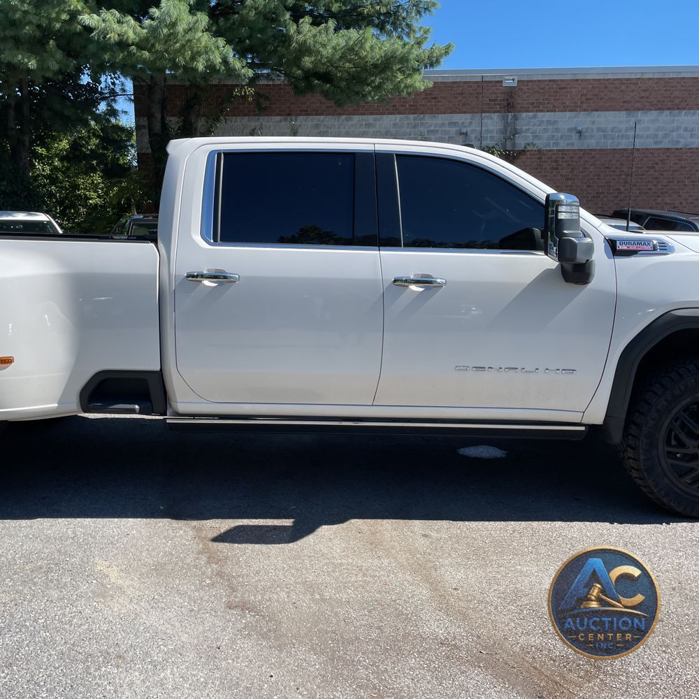 2024 GMC Sierra 3500HD Denali