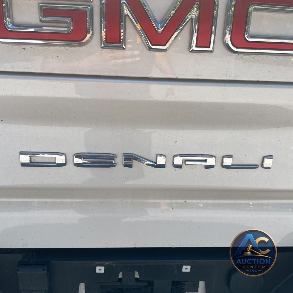 2024 GMC Sierra 3500HD Denali