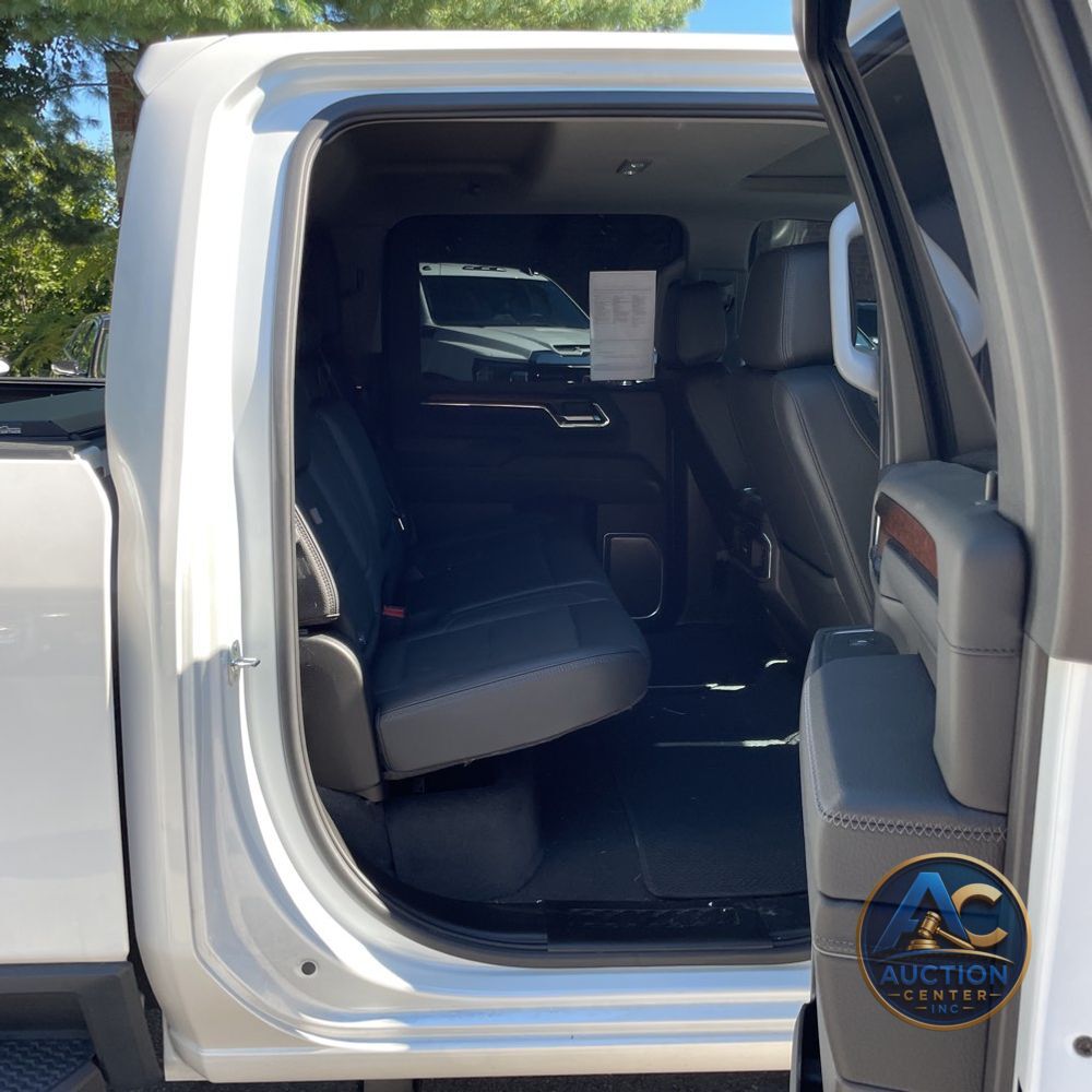 2024 GMC Sierra 3500HD Denali