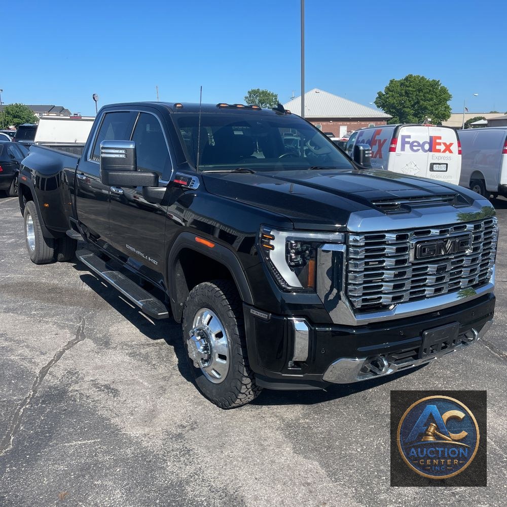 2024 GMC Sierra 3500HD Denali