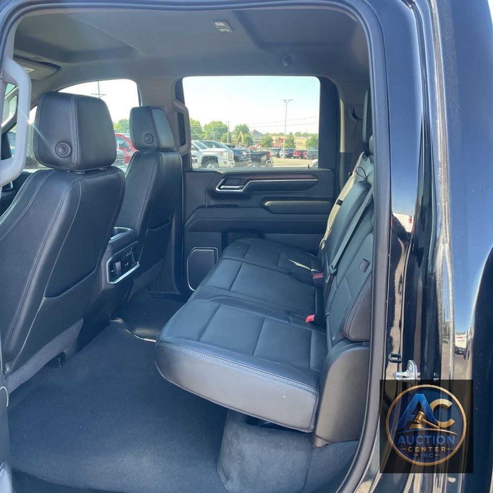 2024 GMC Sierra 3500HD Denali