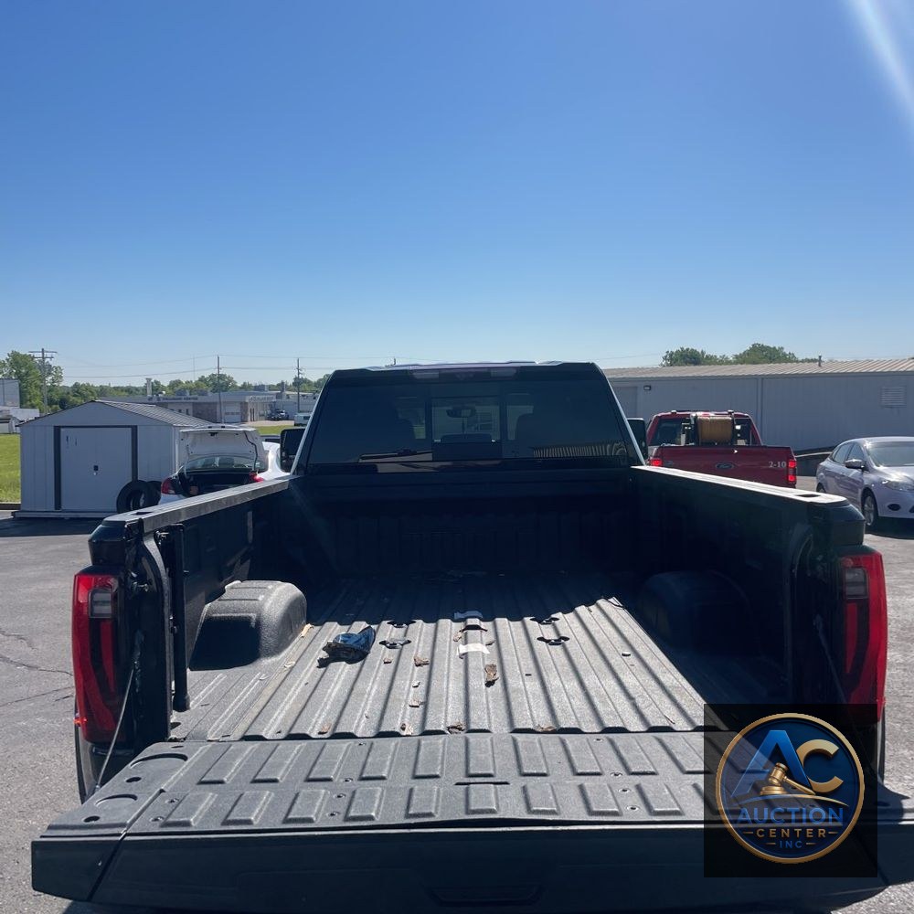 2024 GMC Sierra 3500HD Denali