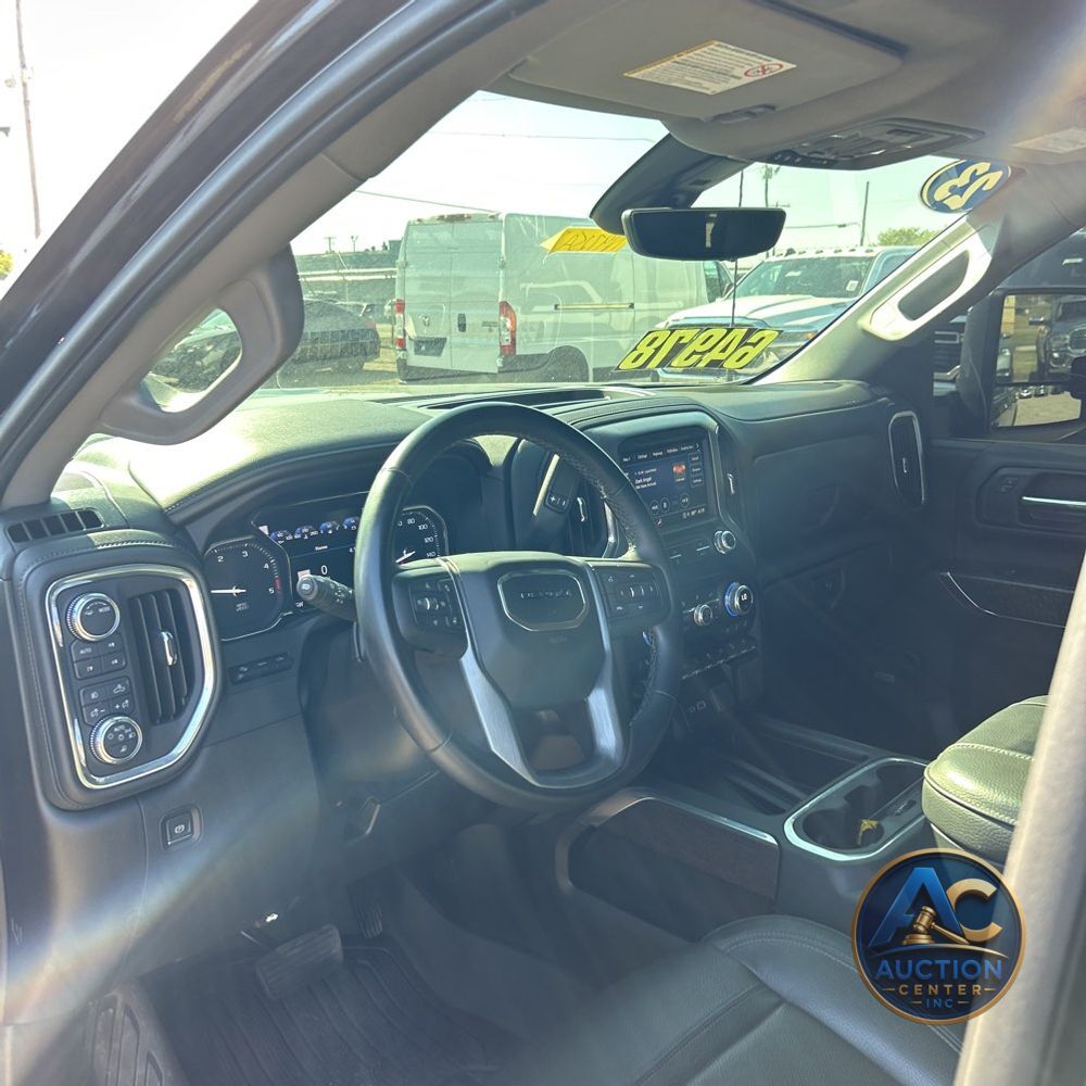 2023 GMC Sierra 3500HD Denali
