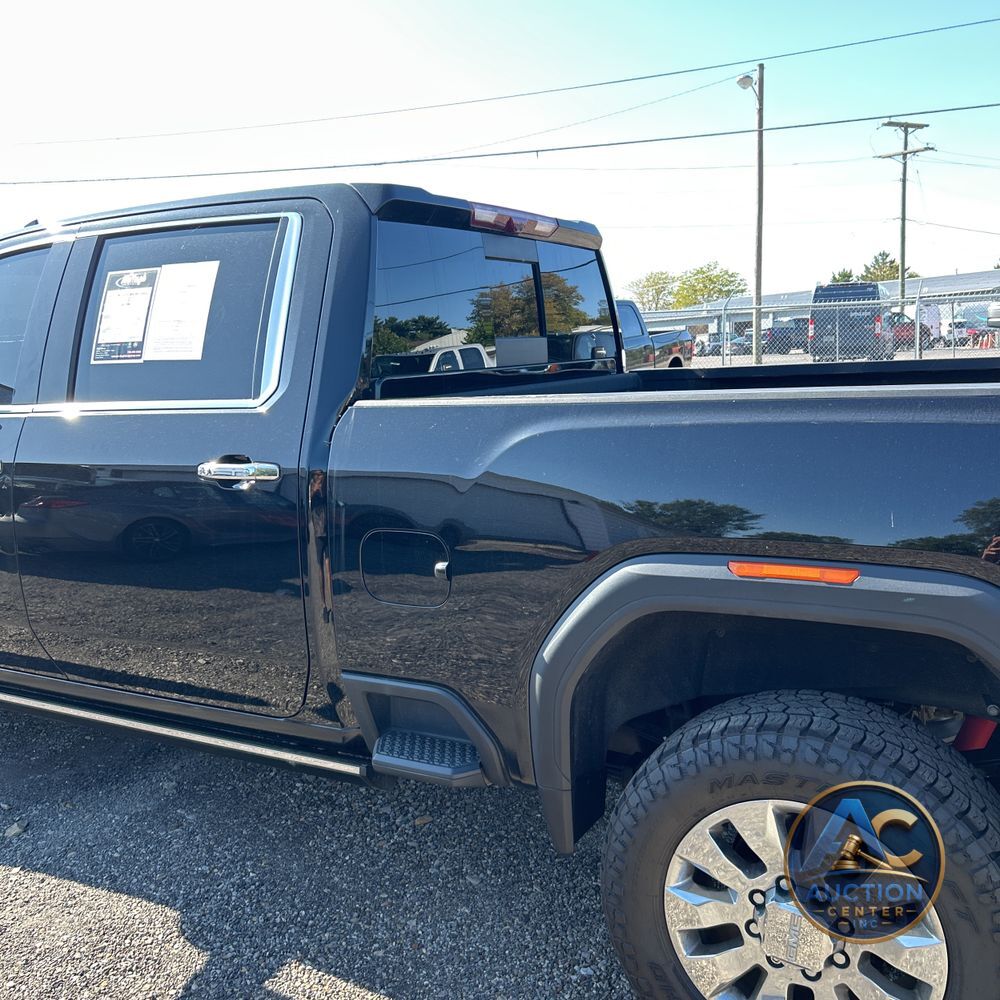 2023 GMC Sierra 3500HD Denali