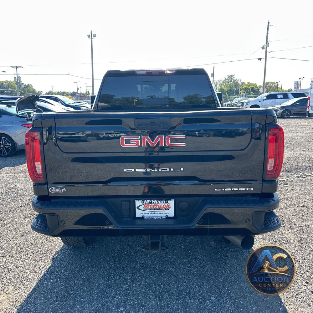 2023 GMC Sierra 3500HD Denali