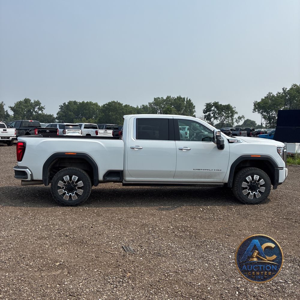 2024 GMC Sierra 3500 Denali