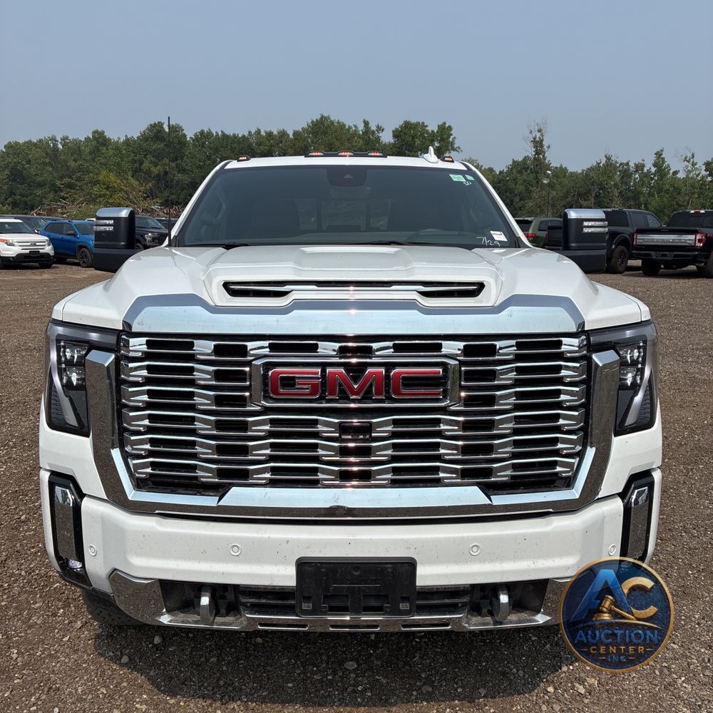 2024 GMC Sierra 3500 Denali