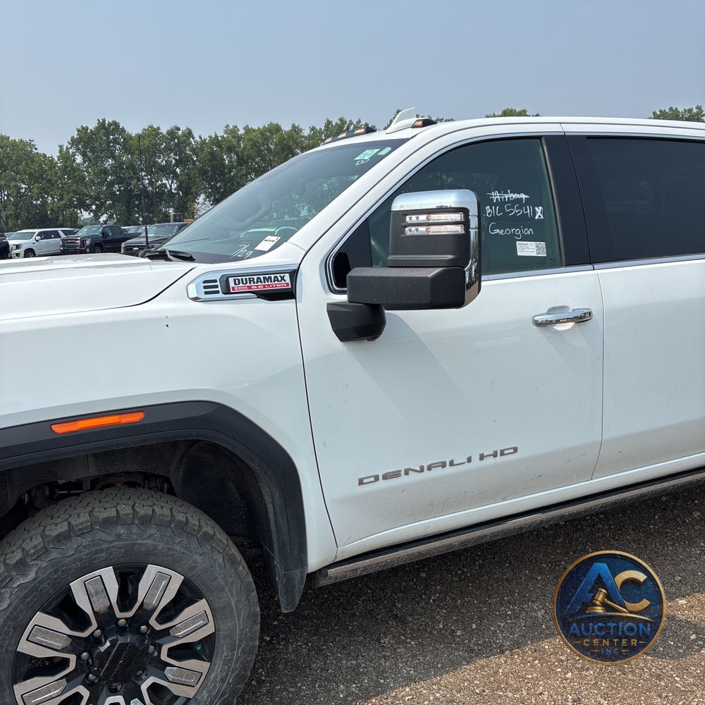 2024 GMC Sierra 3500 Denali