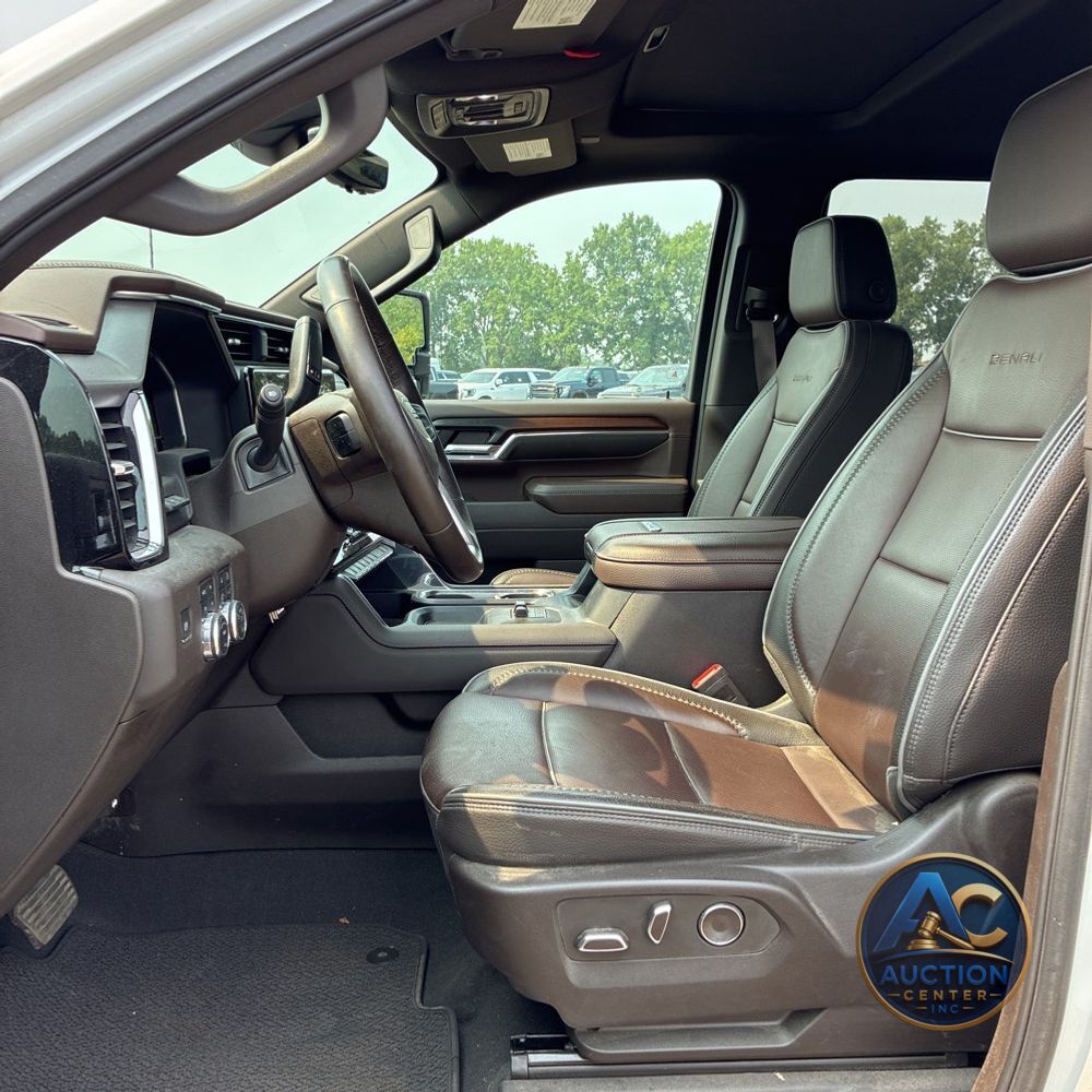 2024 GMC Sierra 3500 Denali