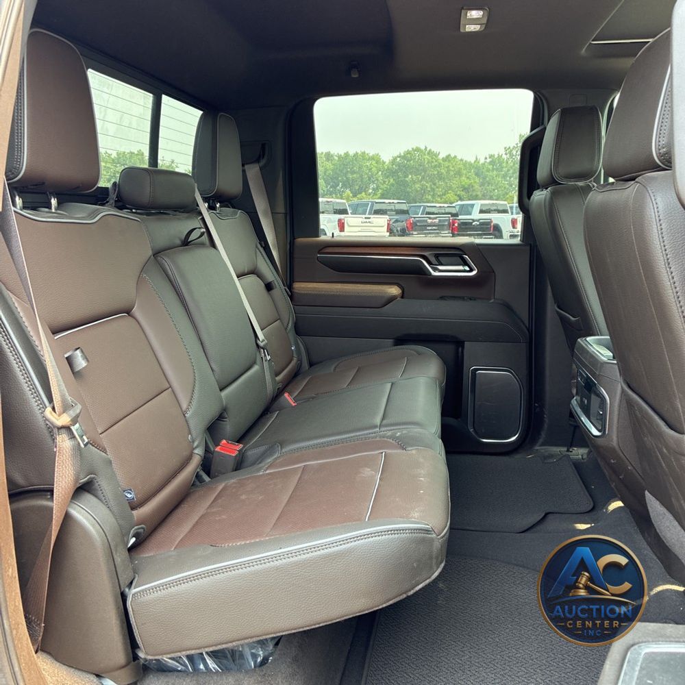 2024 GMC Sierra 3500 Denali