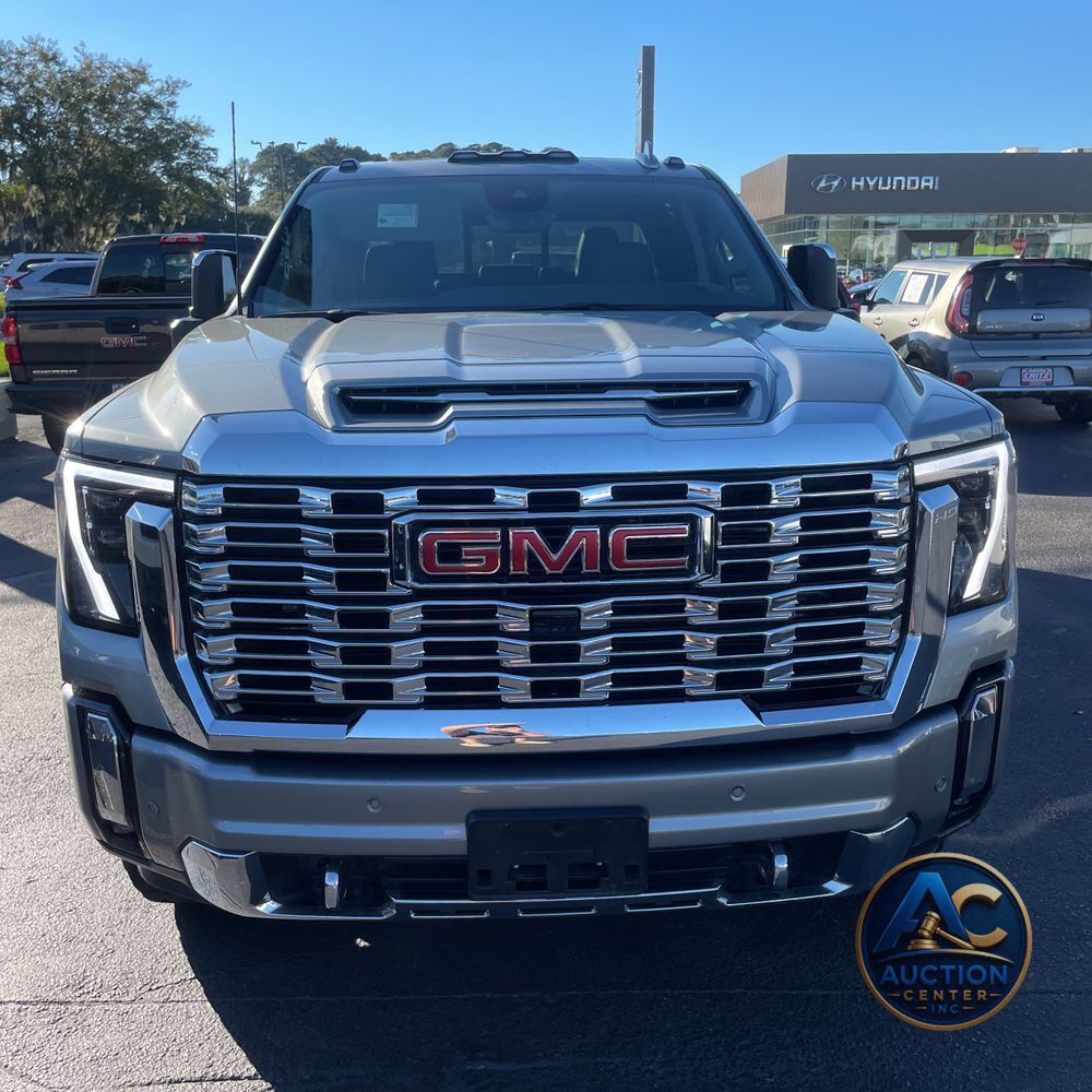 2024 GMC Sierra 3500HD Denali