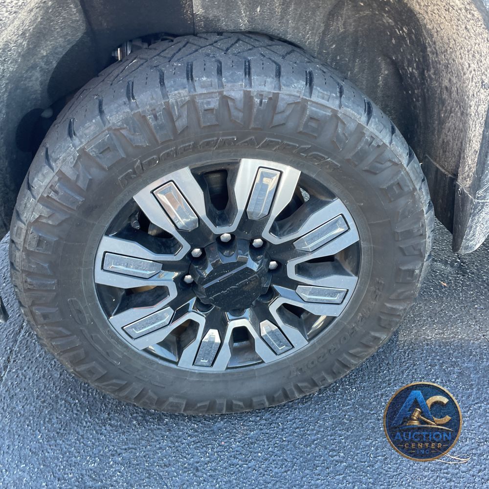 2024 GMC Sierra 3500HD Denali