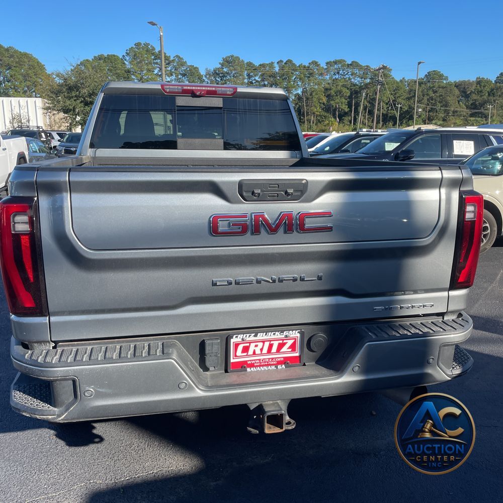 2024 GMC Sierra 3500HD Denali