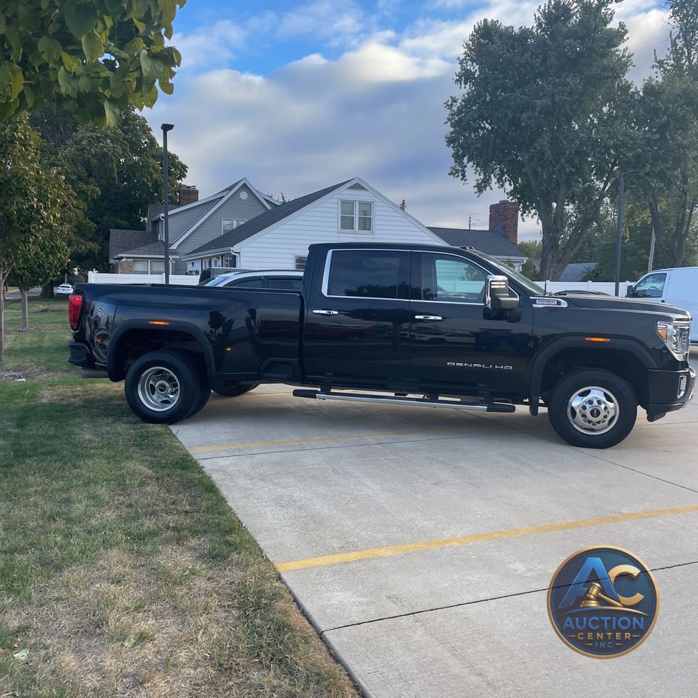 2023 GMC Sierra 3500 Denali