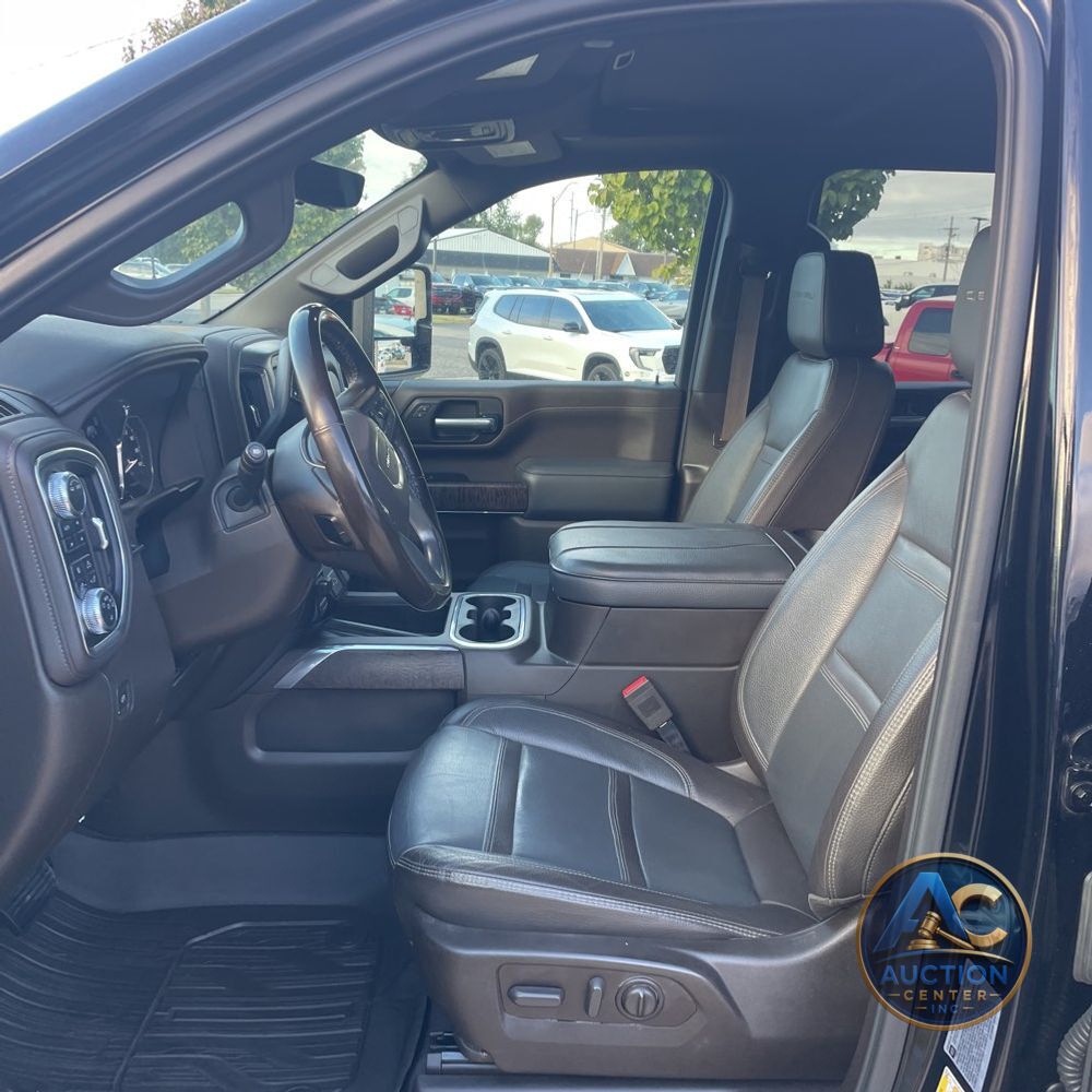 2023 GMC Sierra 3500 Denali