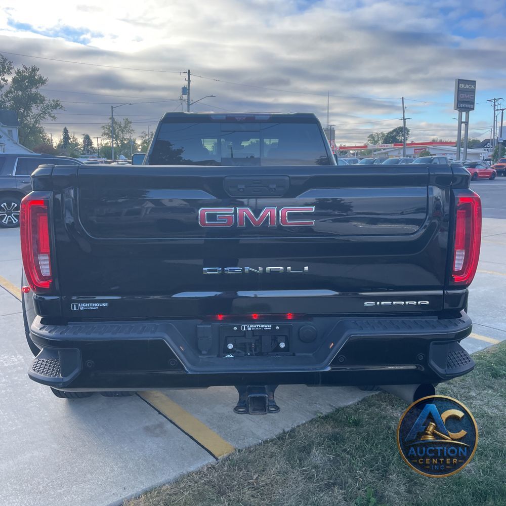 2023 GMC Sierra 3500 Denali