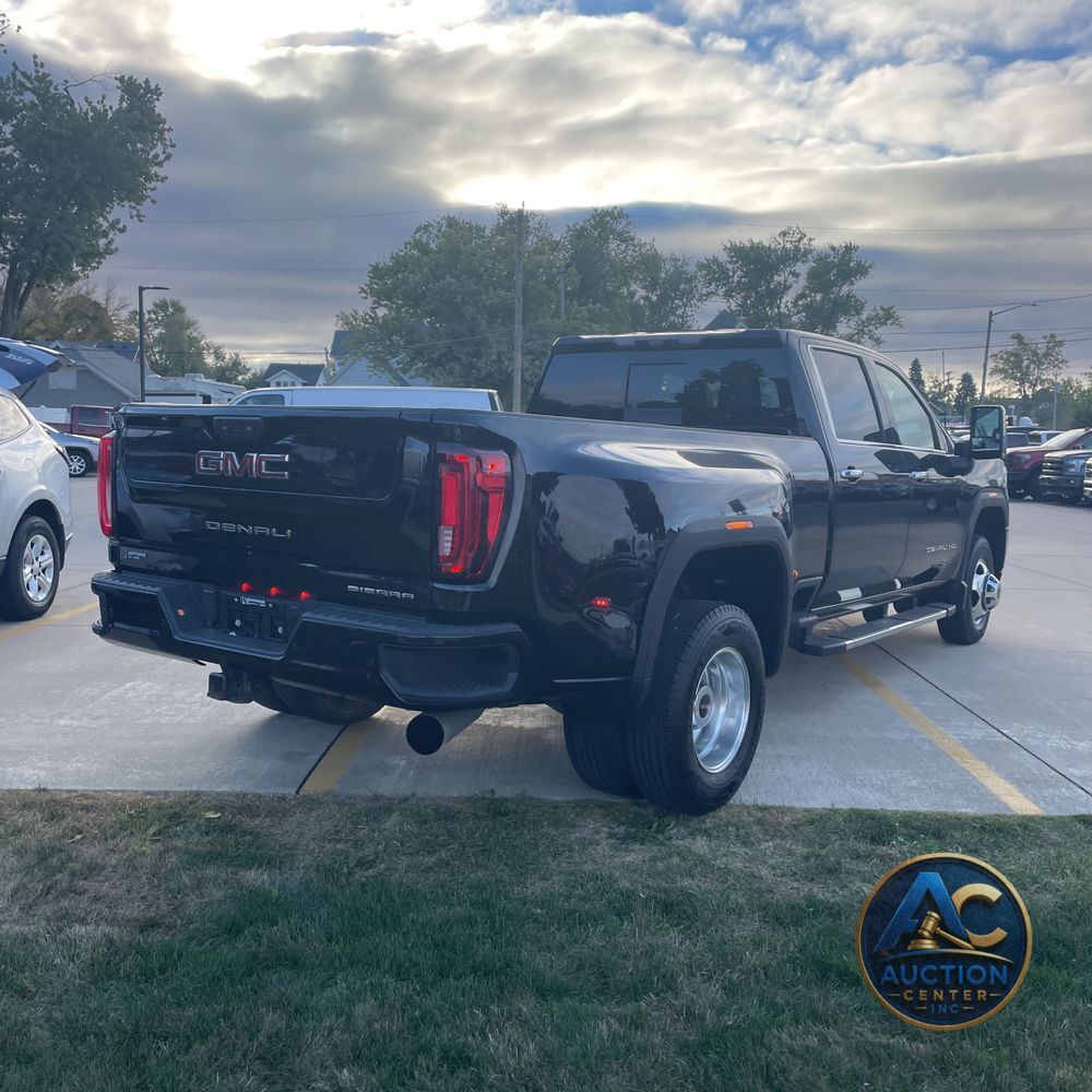 2023 GMC Sierra 3500 Denali