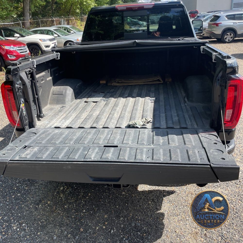 2023 GMC Sierra 3500HD Denali