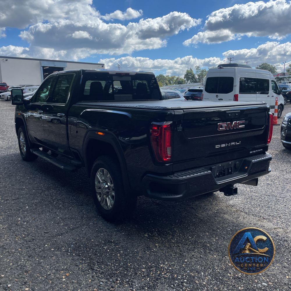 2023 GMC Sierra 3500HD Denali