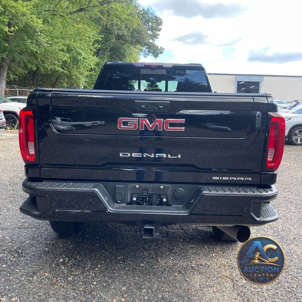 2023 GMC Sierra 3500HD Denali