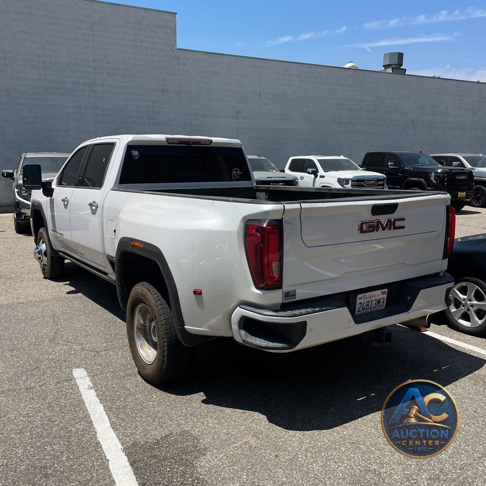 2022 GMC Sierra 3500HD Denali