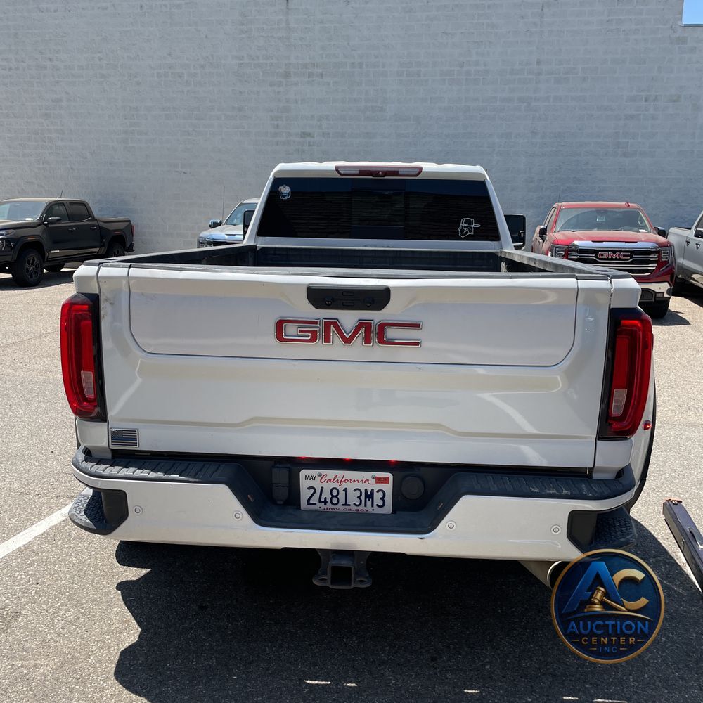 2022 GMC Sierra 3500HD Denali