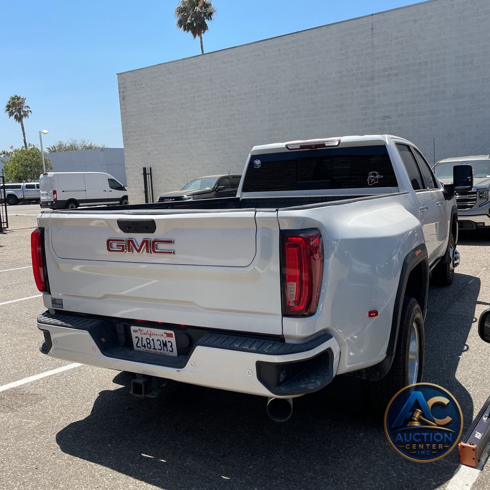 2022 GMC Sierra 3500HD Denali