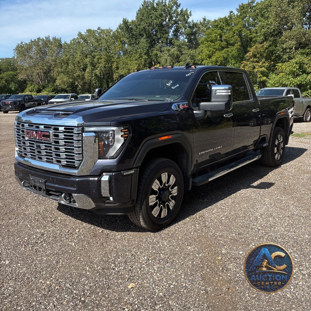 2024 GMC Sierra 3500 Denali