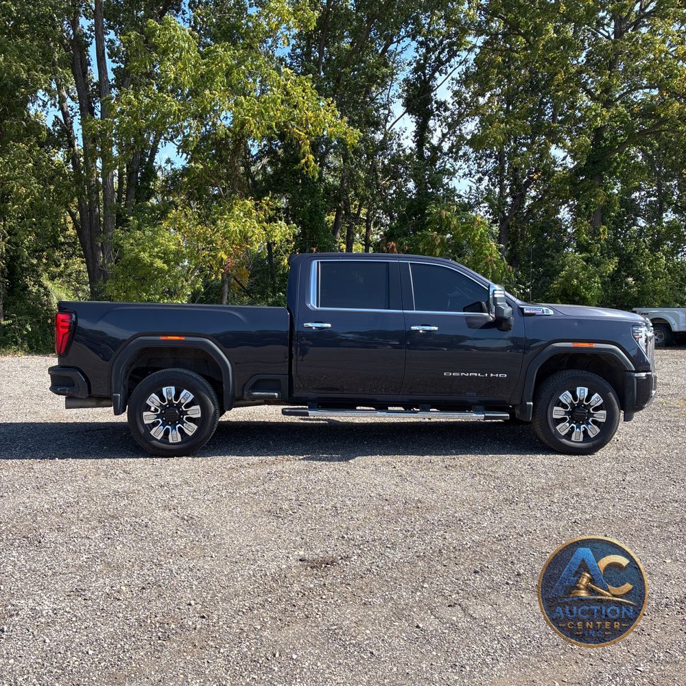 2024 GMC Sierra 3500 Denali