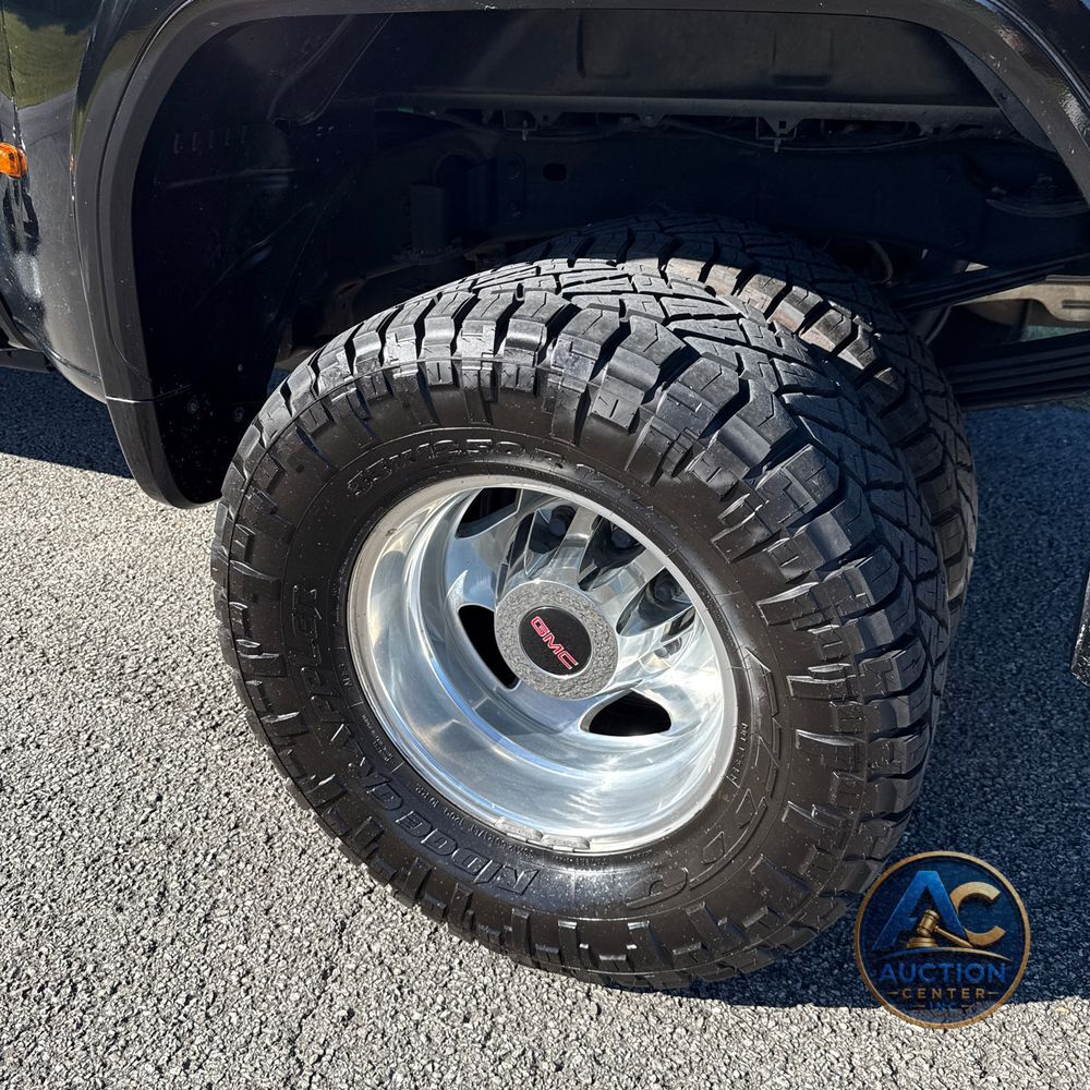 2022 GMC Sierra 3500 Denali