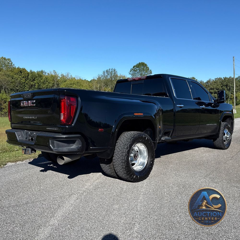 2022 GMC Sierra 3500 Denali